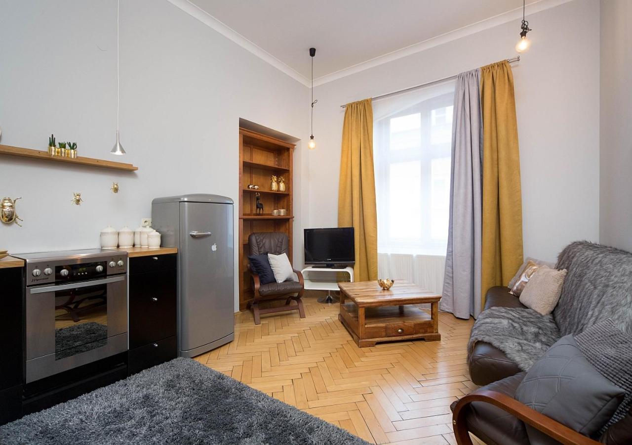 Around Market Square Apartments Krakow Exterior photo